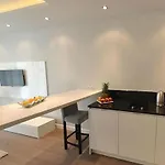 Oxygen Apartment