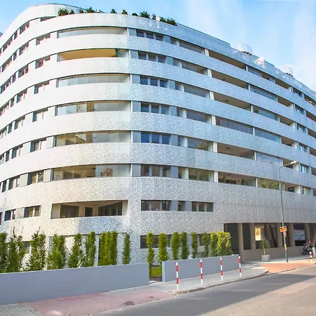 オキシゲン レジデンス ワルシャワ